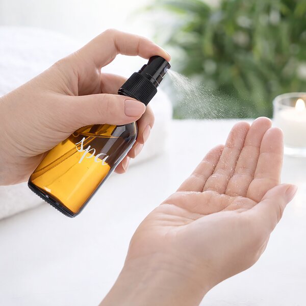Kosmetická lahvička s rozprašovačem SPA 60 ml